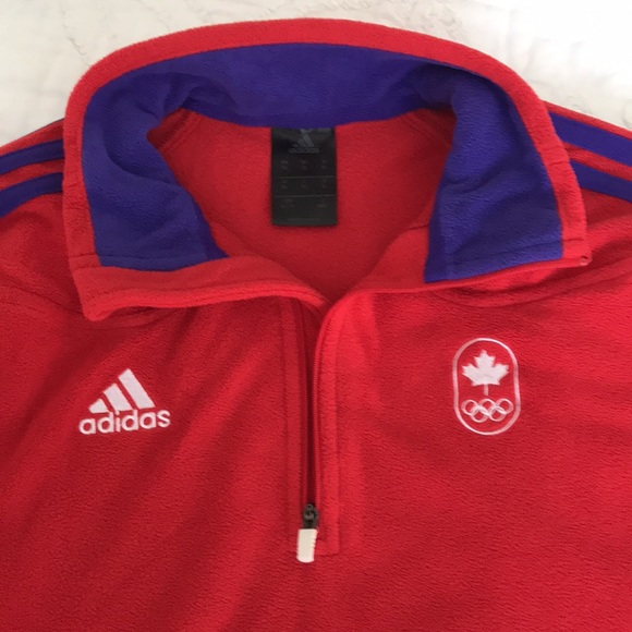 *️⃣ 2/$30 Adidas fleece sweater with ‘Canada’ logo - Picture 3 of 11